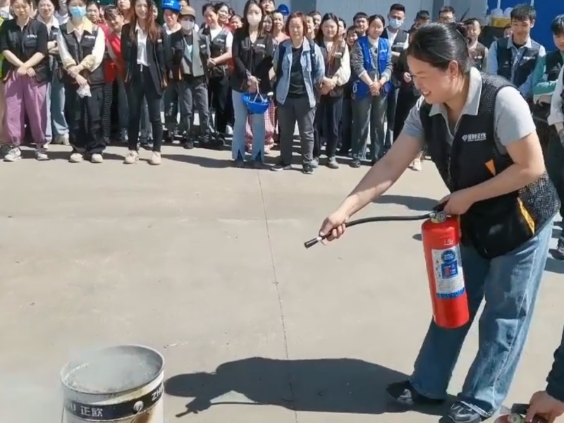 防患于未“燃”！宝时云仓新浜双仓开展消防安全演练